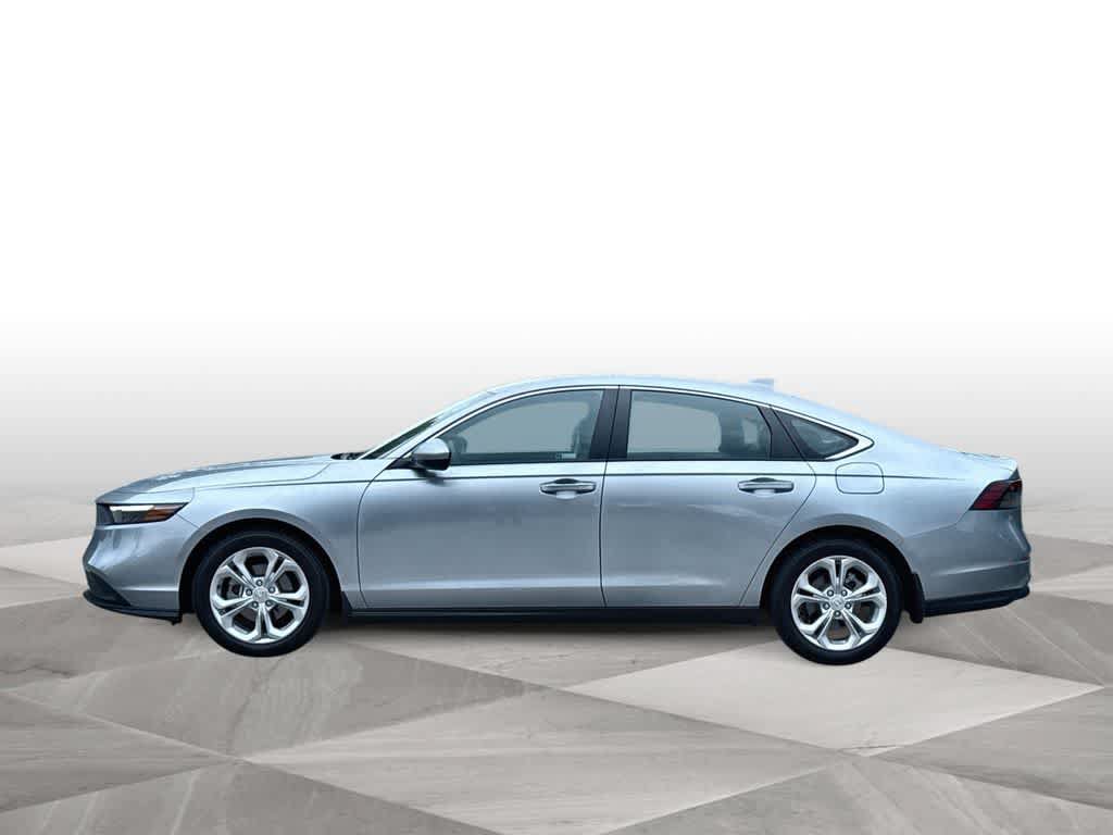 Used 2025 Honda Accord LX image 5