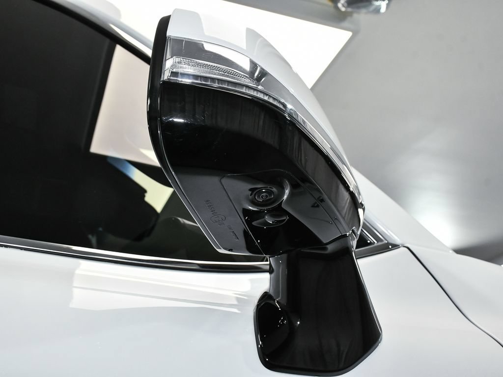 Used 2024 Lexus LX 600 F Sport AWD/4WD image 75