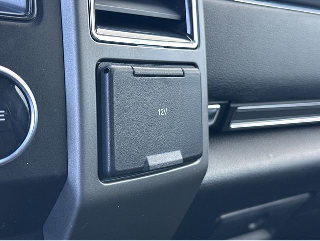 Certified 2021 Ford Expedition XLT image 30