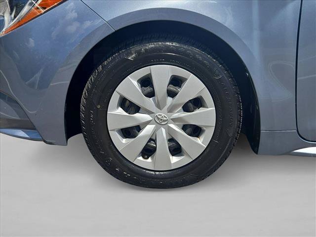 Used 2022 Toyota Corolla L FWD image 22