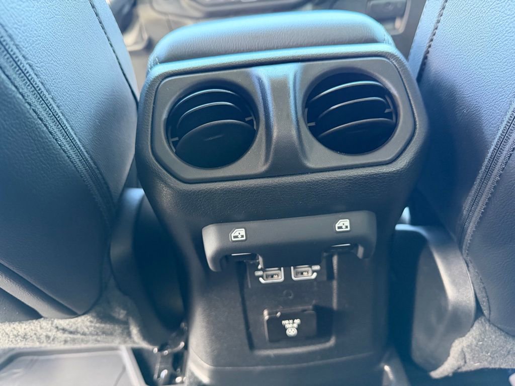 Used 2023 Jeep Wrangler Unlimited Sahara w/ Cold Weather Group image 25