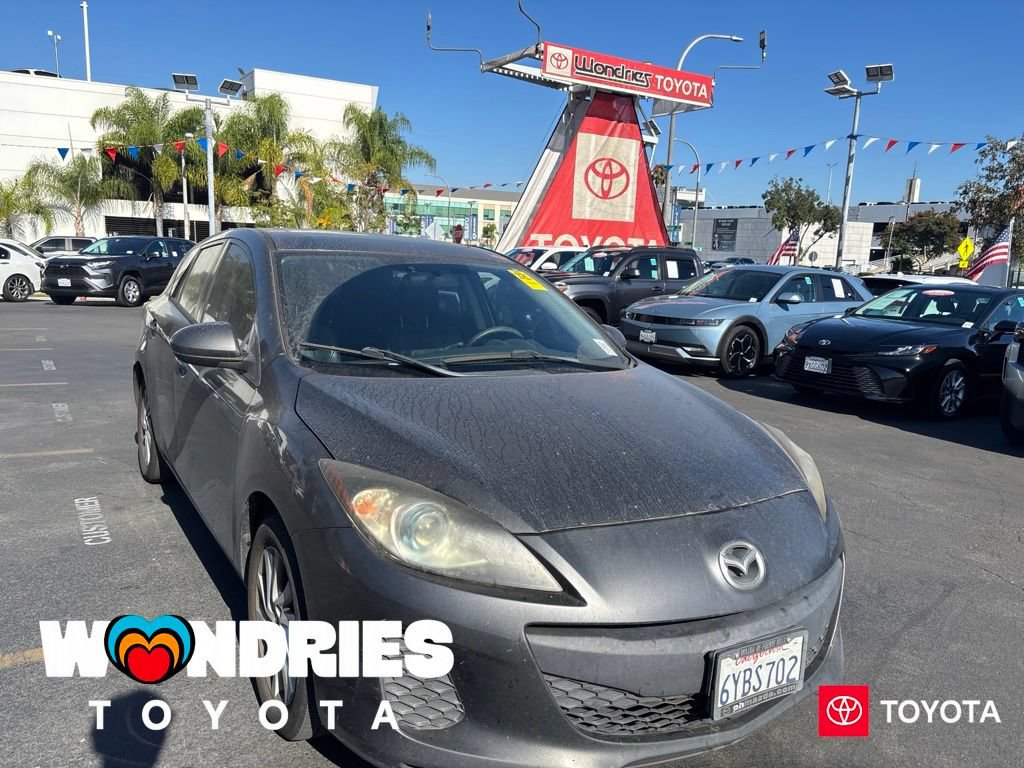 Used 2012 MAZDA MAZDA3 i Grand Touring w/ Tech Pkg FWD image 1