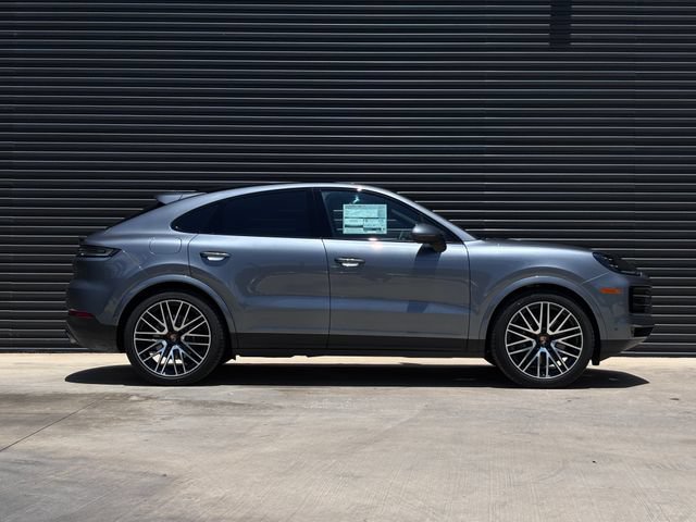 New 2026 Porsche Cayenne Coupe AWD/4WD image 8