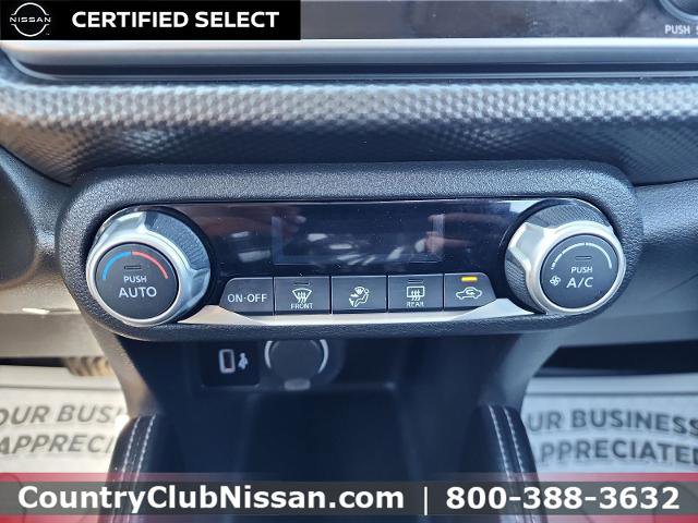 Certified 2019 Nissan Kicks SV FWD image 14