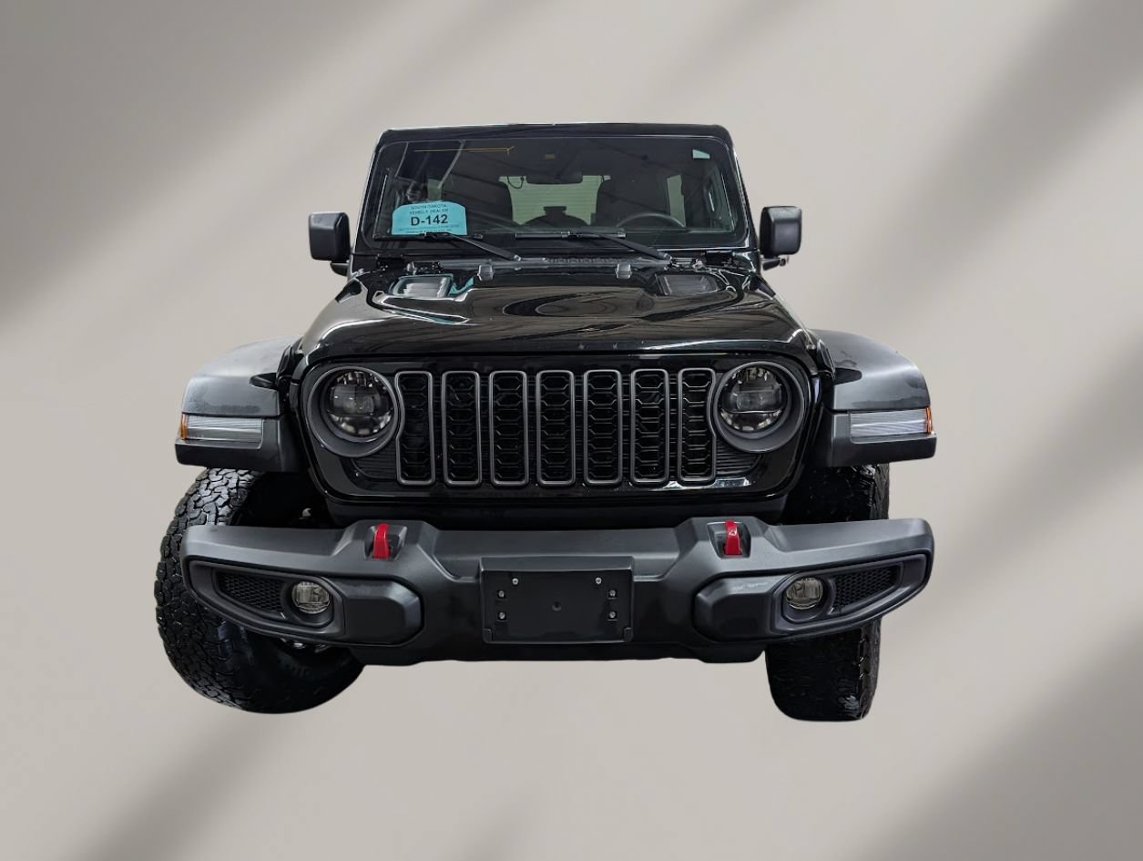Used 2024 Jeep Wrangler Unlimited Rubicon AWD/4WD image 2