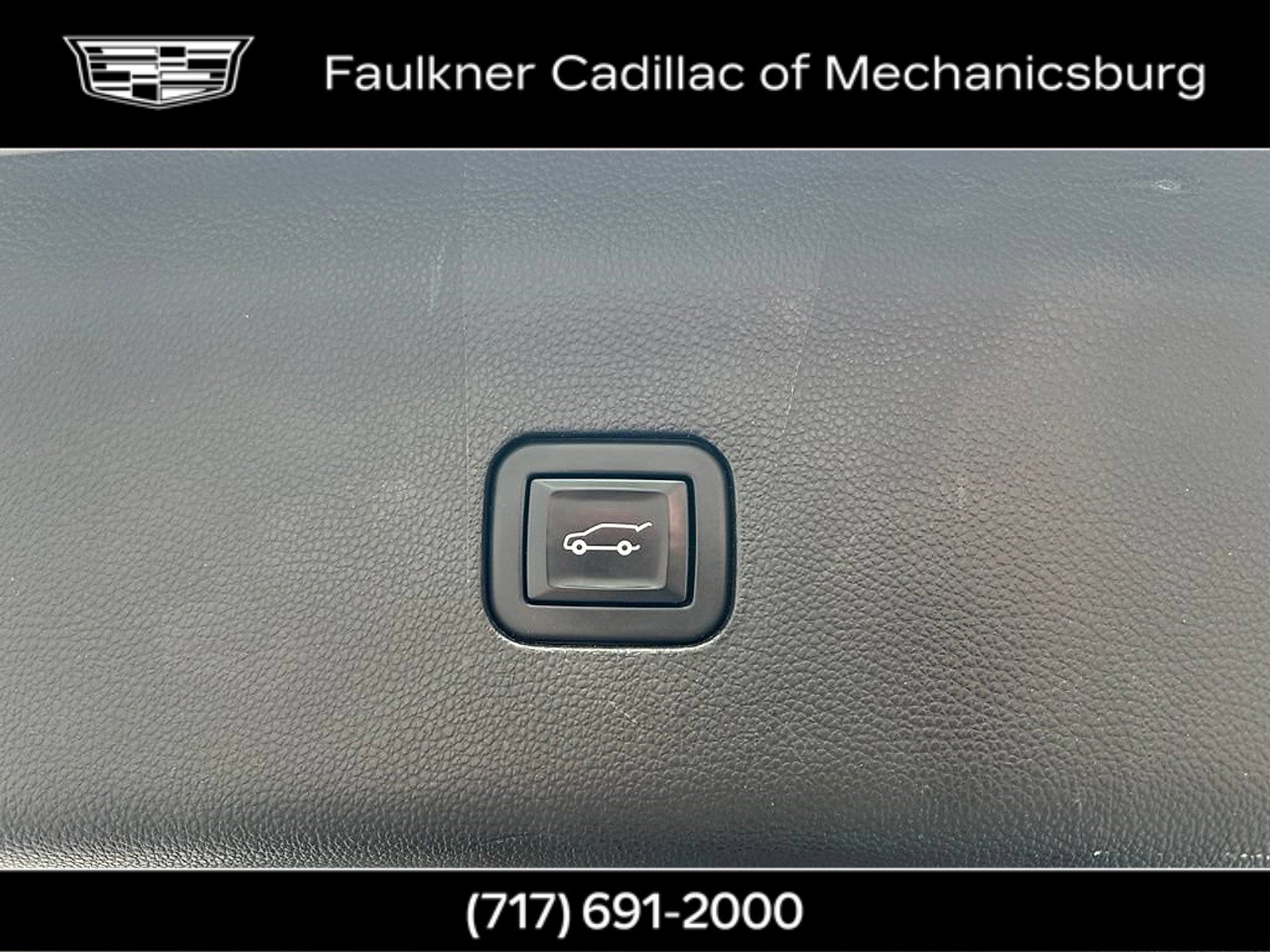 Used 2020 Buick Enclave Essence w/ Sound and Sites Package FWD image 15