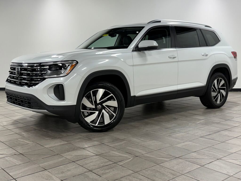 New 2026 Volkswagen Atlas SEL image 3
