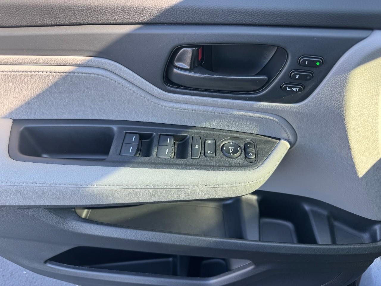 Certified 2024 Honda Odyssey Elite image 20