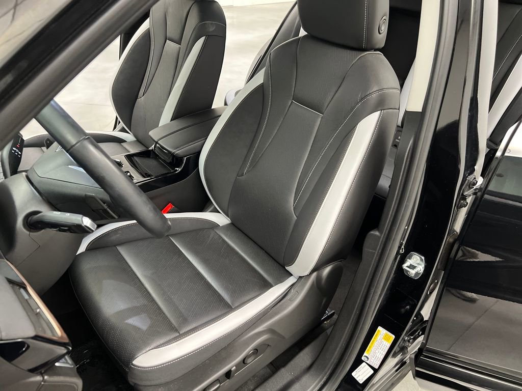Used 2024 Buick Envision Sport Touring image 9