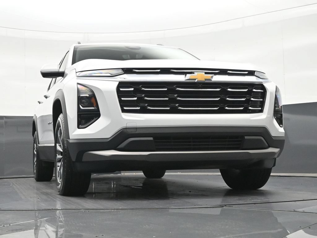 Used 2025 Chevrolet Equinox LT w/ Safety and Technology Package FWD image 33