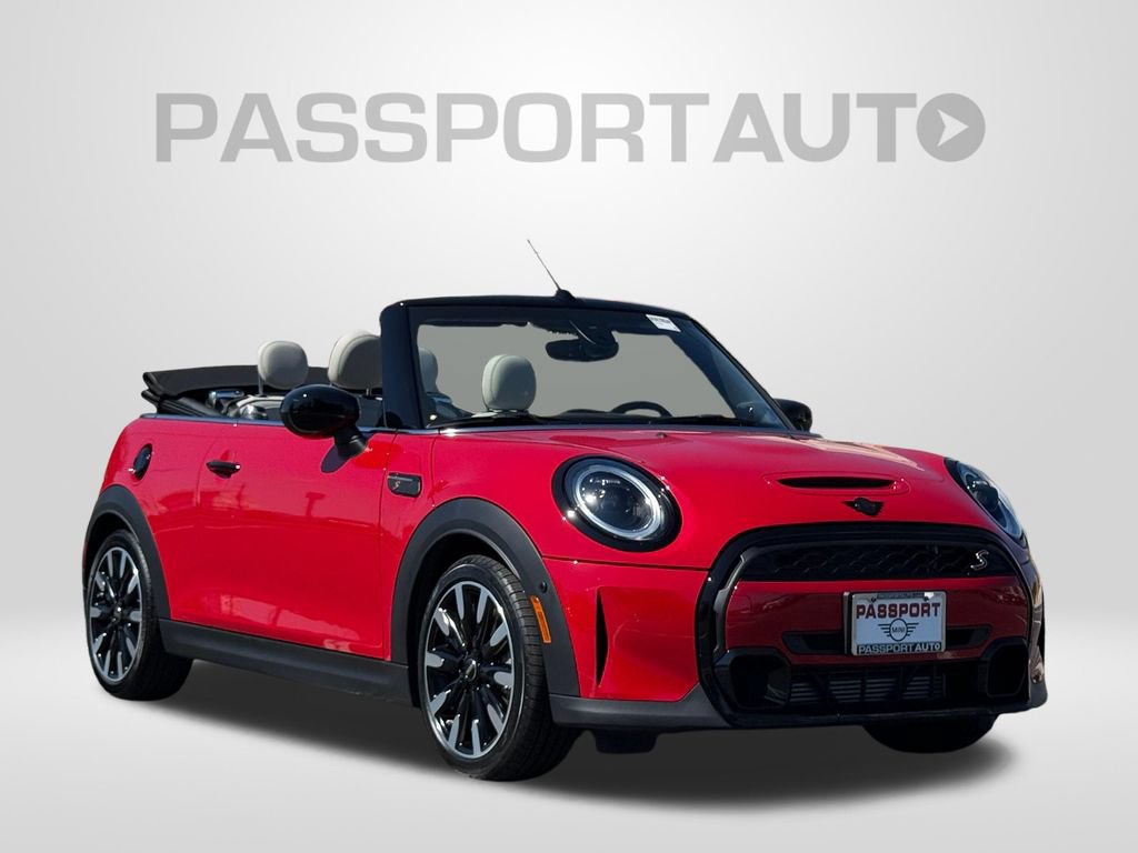 Used 2024 MINI Cooper S FWD image 3