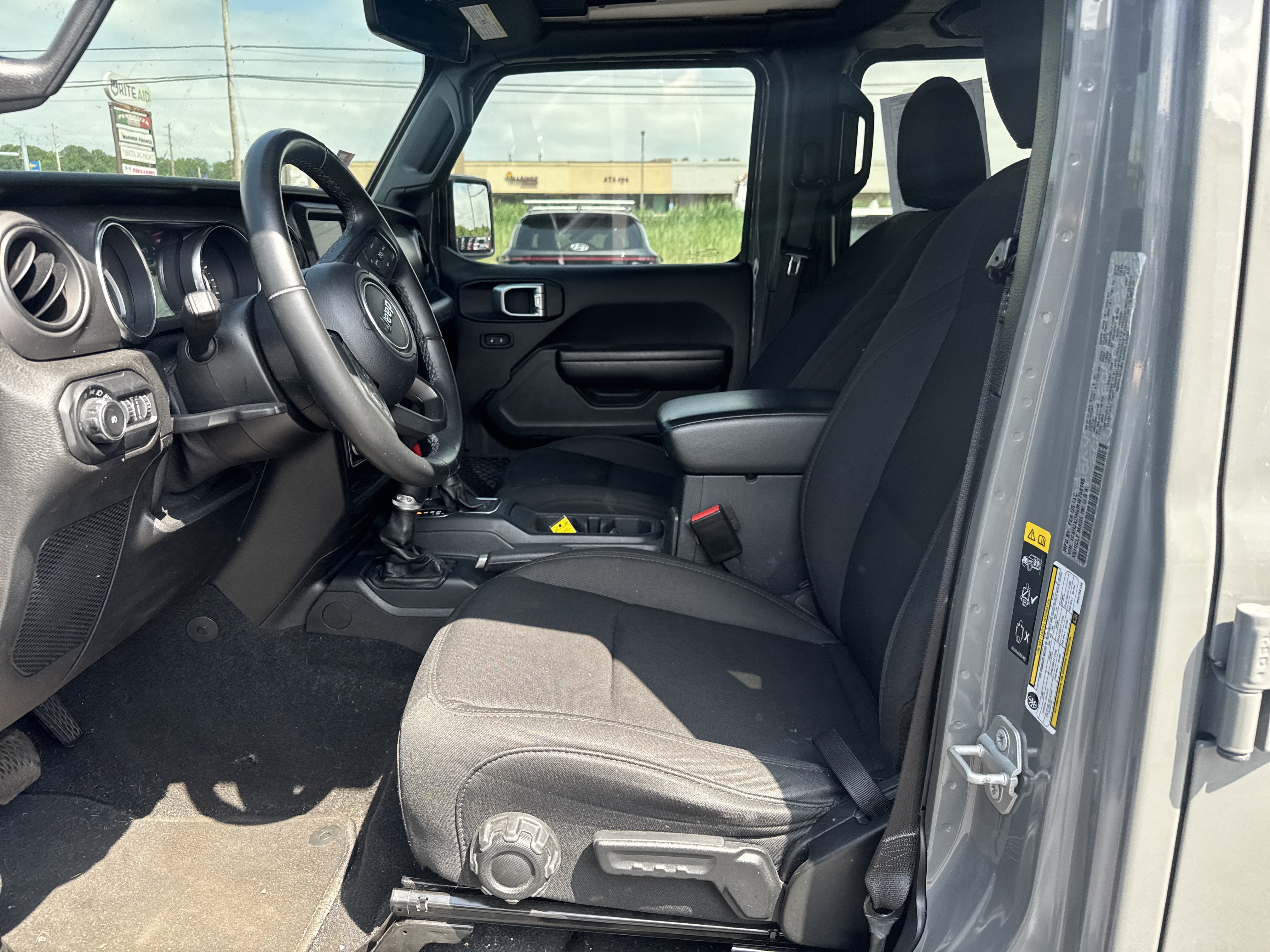 Used 2021 Jeep Wrangler Unlimited Sport w/ Sun And Sound Package AWD/4WD image 12