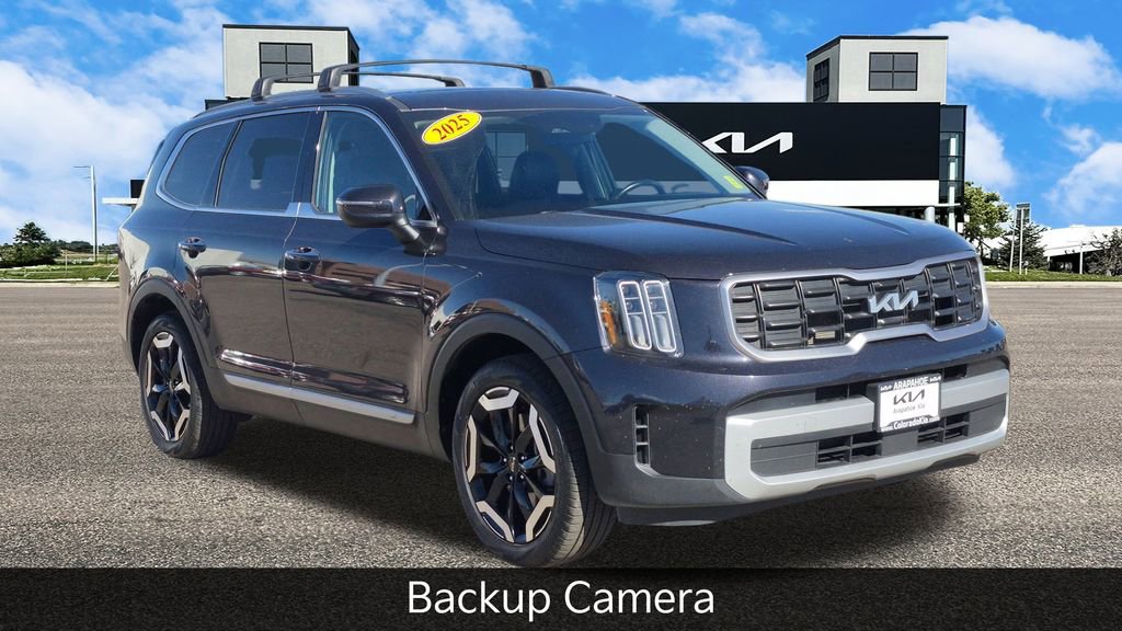 Certified 2025 Kia Telluride S image 3