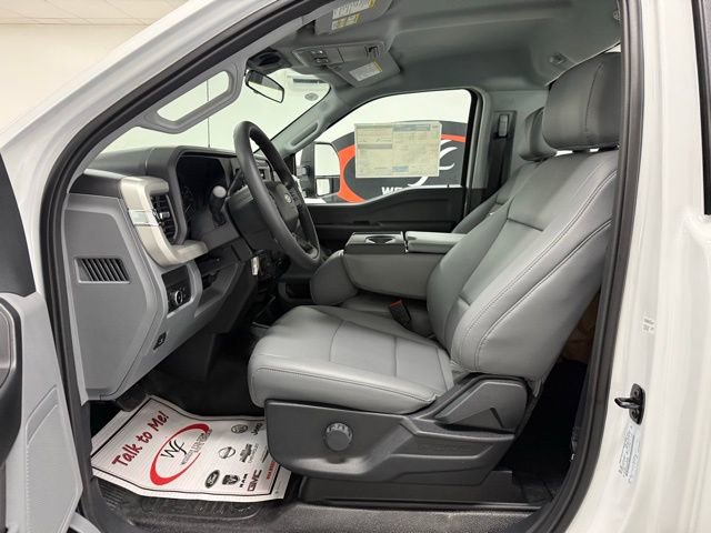 New 2026 Ford F250 XL w/ XL Chrome Package image 8
