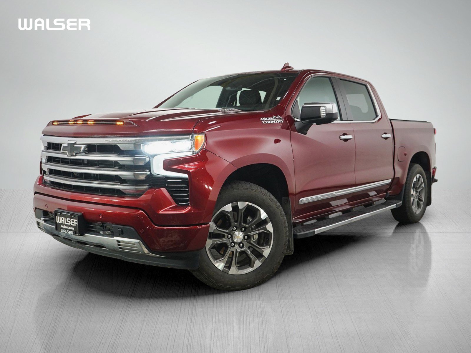 Used 2023 Chevrolet Silverado 1500 High Country w/ Z71 Off-Road Package AWD/4WD image 1