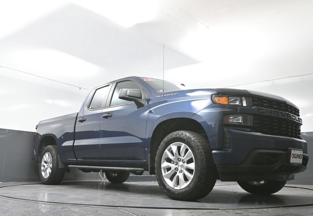 Used 2021 Chevrolet Silverado 1500 Custom AWD/4WD image 49