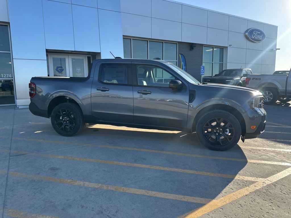 New 2026 Ford Maverick Lariat w/ Black Appearance Package AWD/4WD image 9