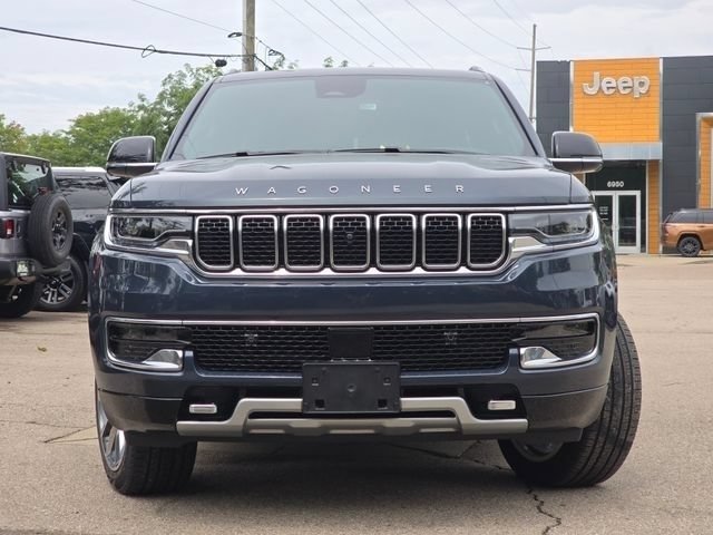 Used 2024 Jeep Wagoneer Series II w/ Convenience Group I AWD/4WD image 3