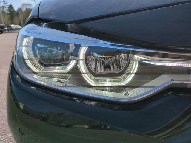 Used 2018 BMW 330i xDrive Sedan w/ Convenience Package image 10