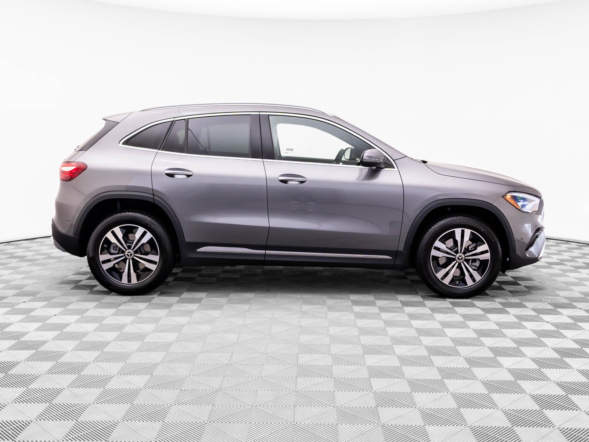 New 2026 Mercedes-Benz GLA 250 4MATIC image 6
