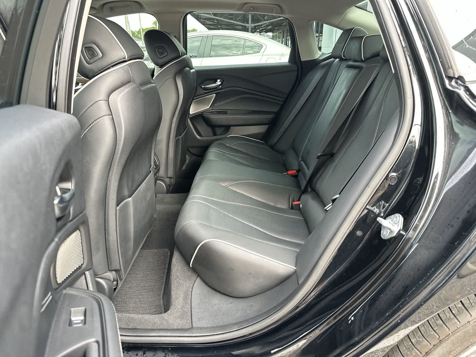 Used 2023 Acura TLX w/ Advance Package AWD/4WD image 4