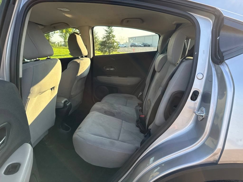 Used 2022 Honda HR-V LX image 13