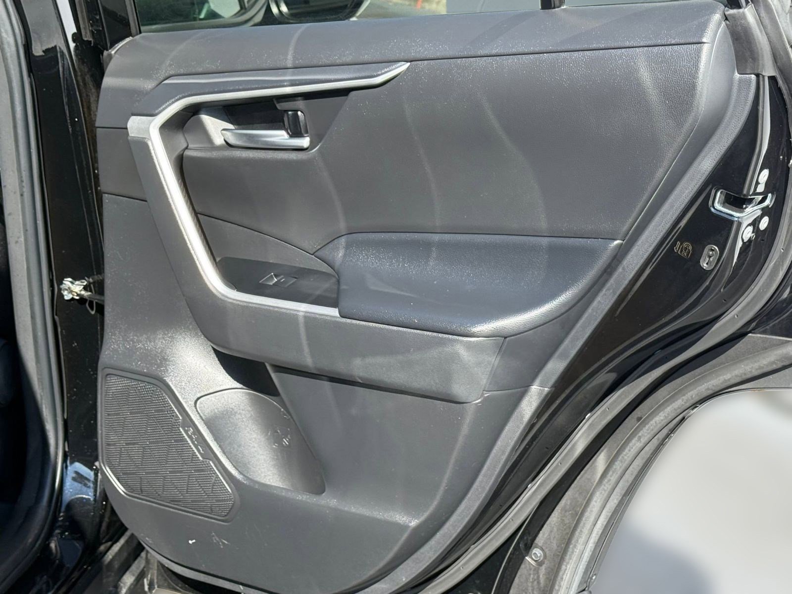 Certified 2024 Toyota RAV4 AWD Hybrid image 30