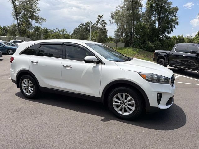 Used 2020 Kia Sorento LX FWD image 1