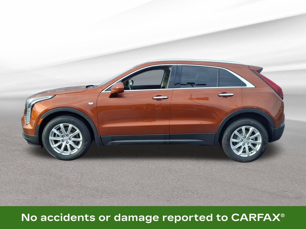 Certified 2019 Cadillac XT4 Luxury w/ Cold Weather Package FWD image 2