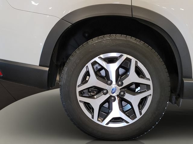 Used 2021 Subaru Forester Premium AWD/4WD image 17