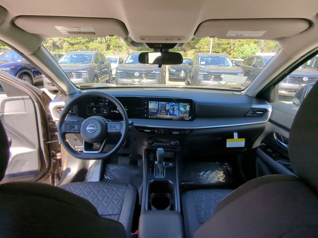 New 2026 Nissan Kicks SV image 24