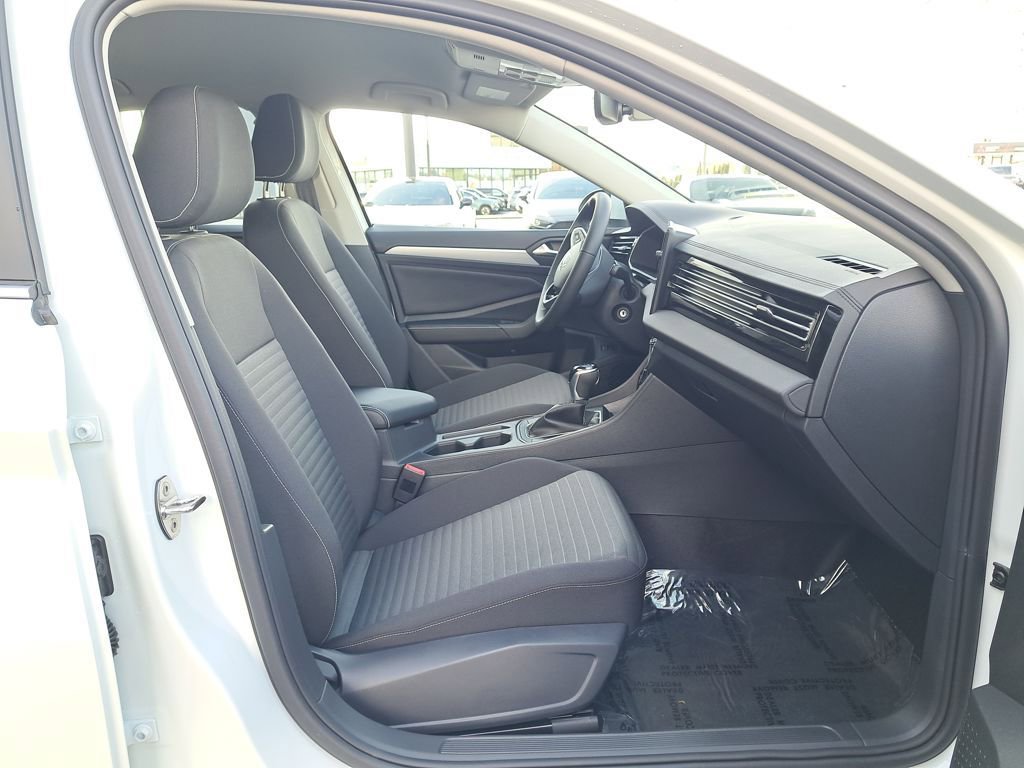 New 2026 Volkswagen Jetta S FWD image 17