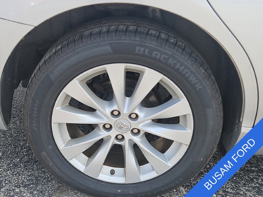 Used 2013 Toyota Venza LE FWD image 5