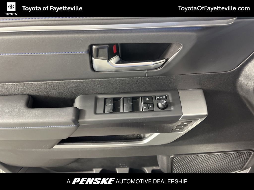 Used 2022 Toyota Tundra Platinum AWD/4WD image 27