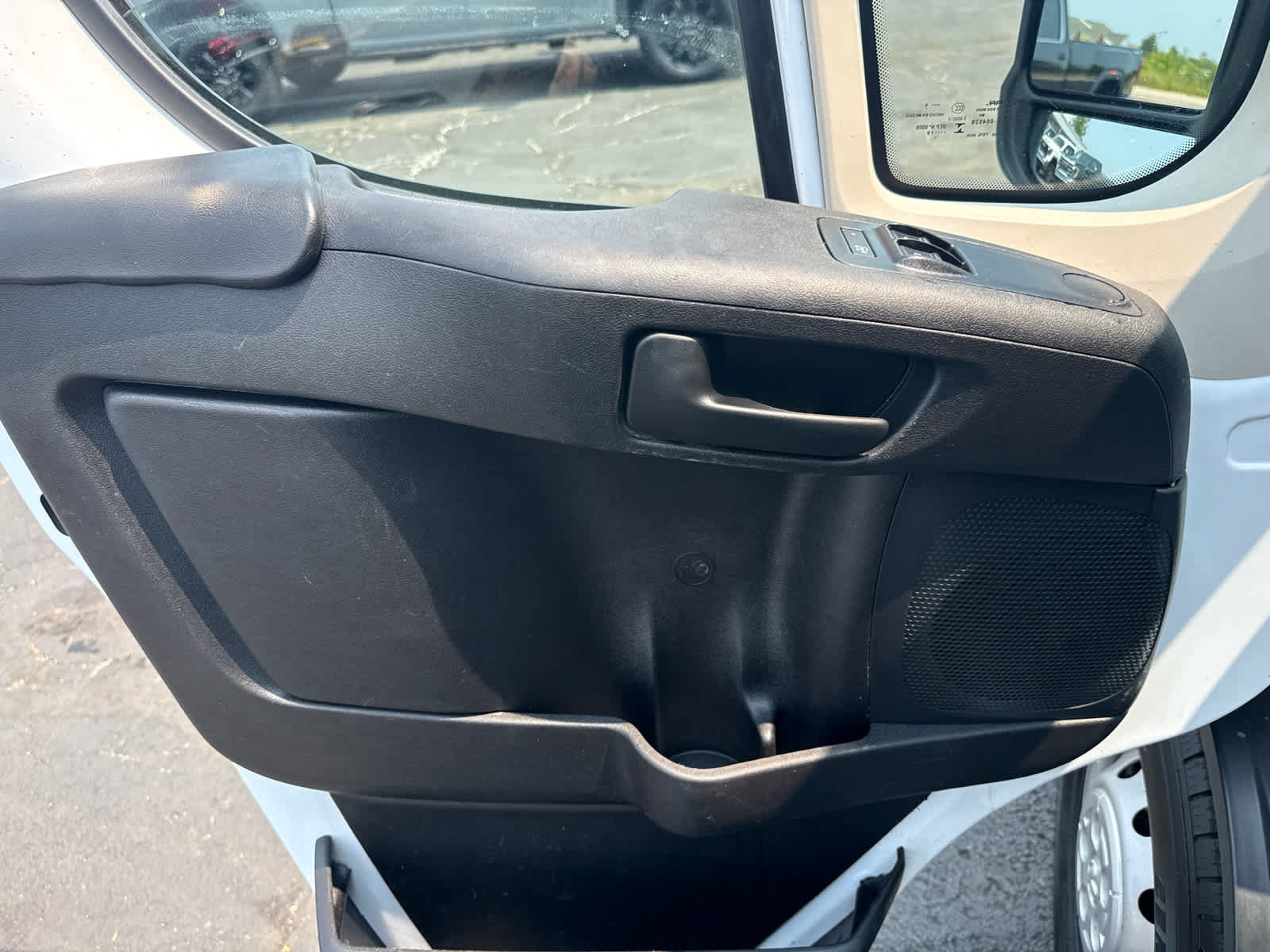 Used 2019 RAM ProMaster 2500 FWD image 11
