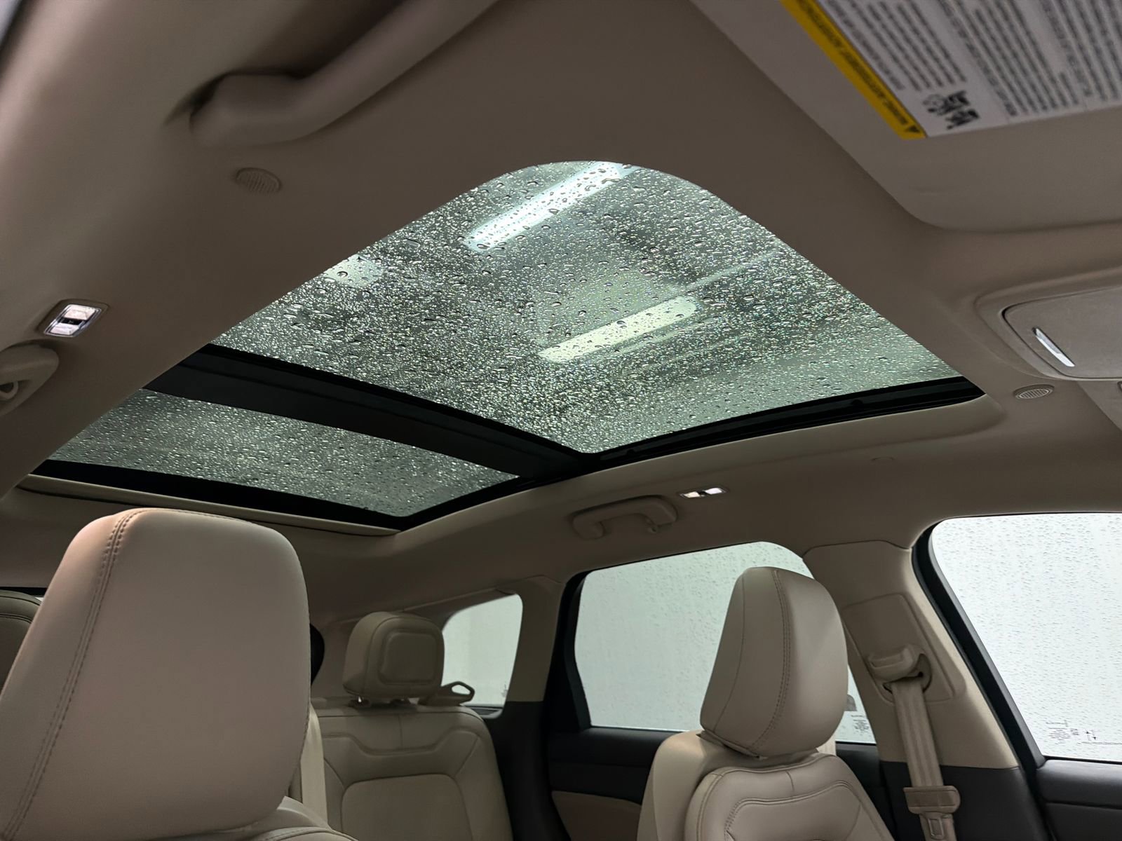 Used 2022 Lincoln Corsair Grand Touring image 13