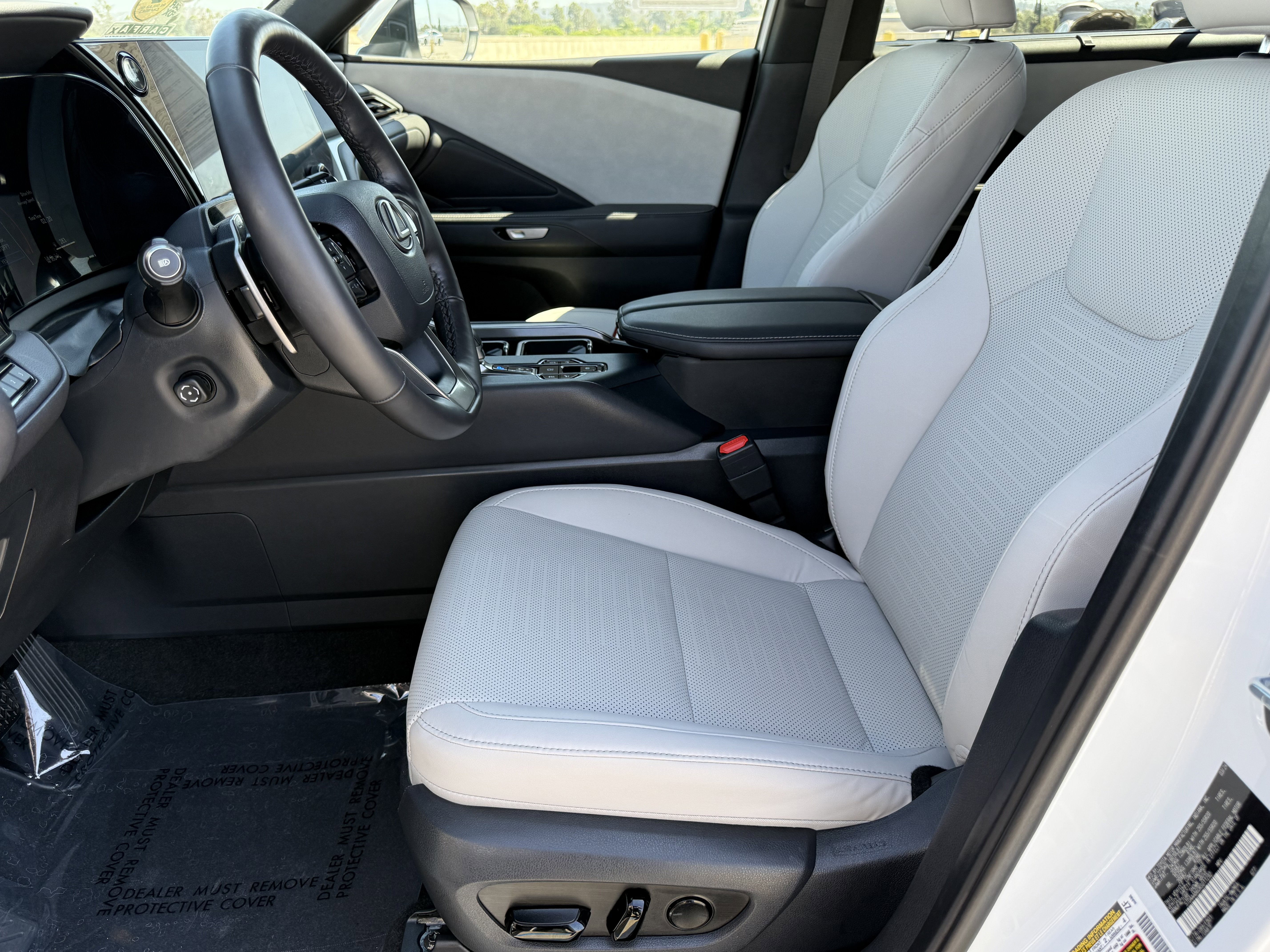 Certified 2024 Lexus TX 350 AWD w/ Captains Chair Package image 19