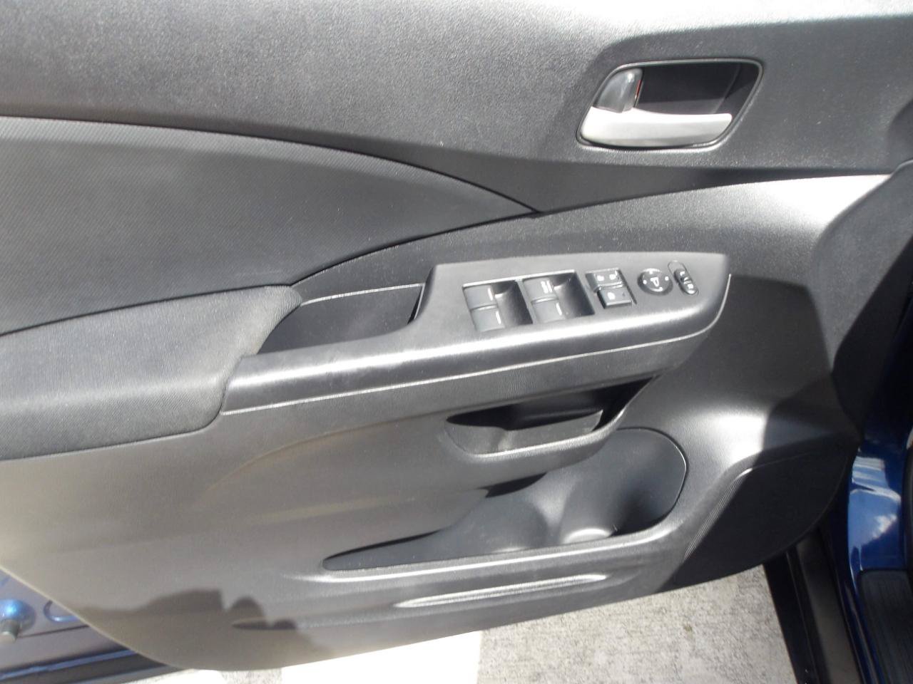 Used 2016 Honda CR-V SE image 18