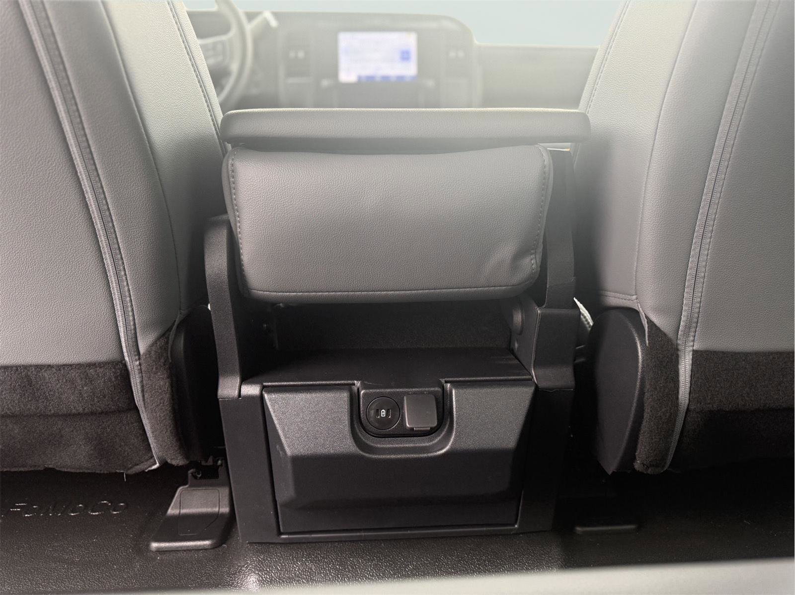 New 2025 Ford F250 XL w/ 360-Degree Camera Package image 35