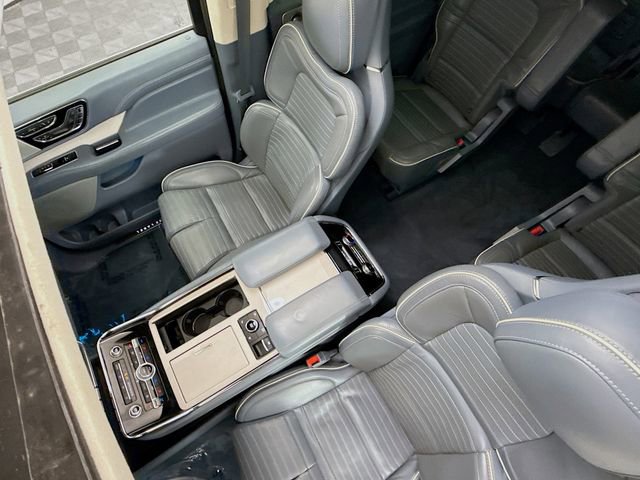 Used 2020 Lincoln Navigator L Black Label w/ Cargo Convenience Package image 23