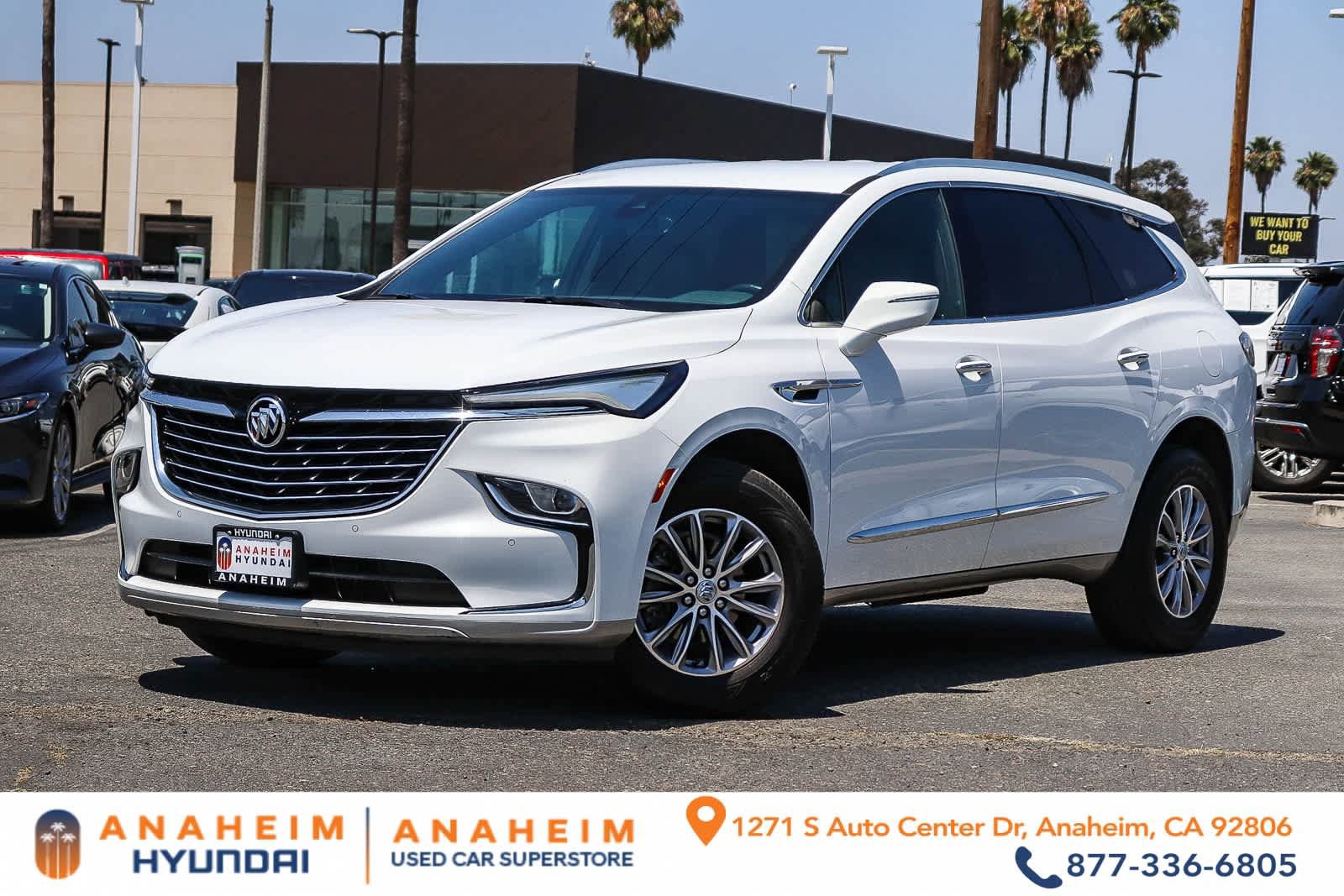 Used 2023 Buick Enclave Essence FWD image 1