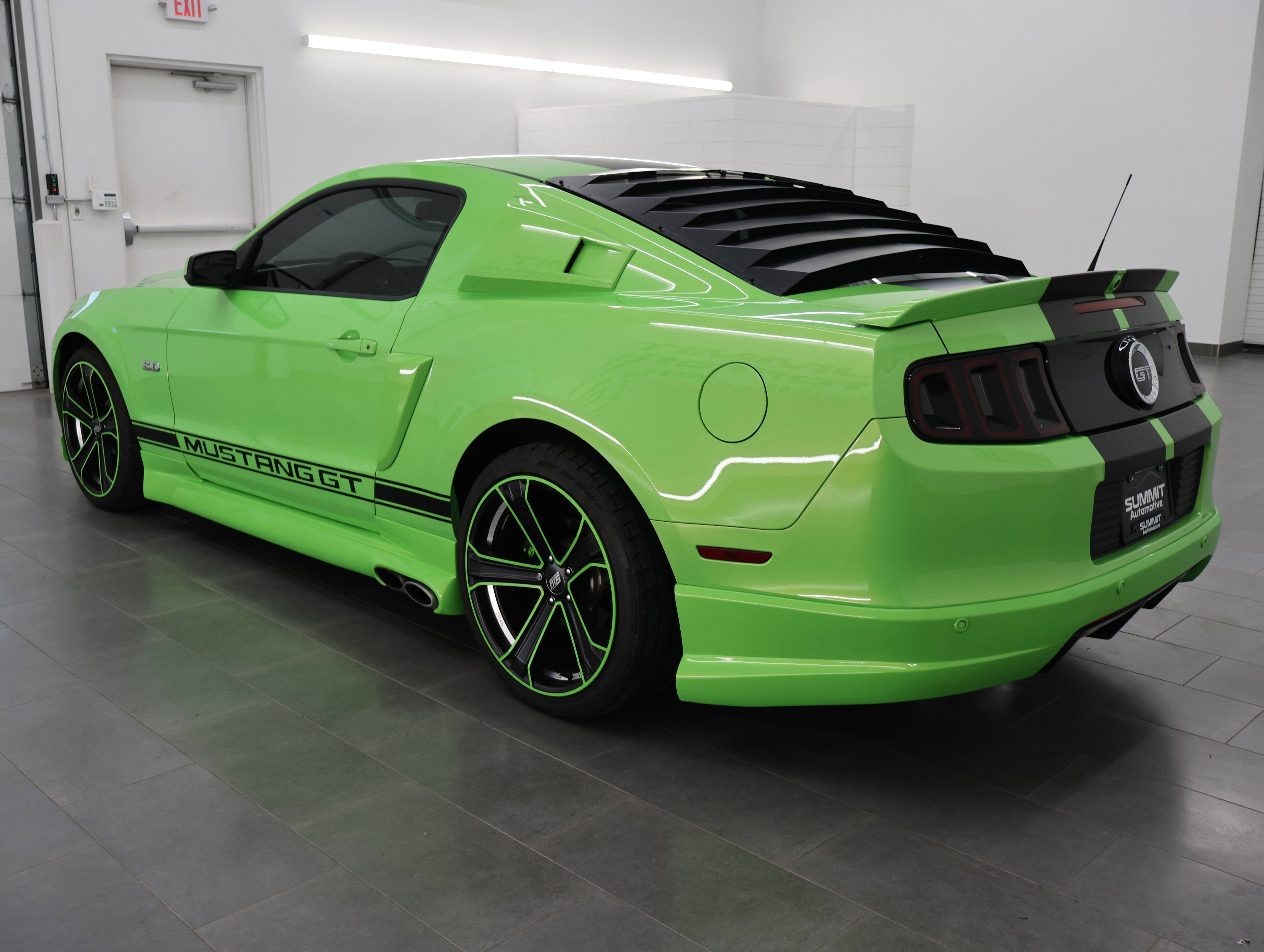 Used 2013 Ford Mustang GT Premium w/ Security Pkg image 5