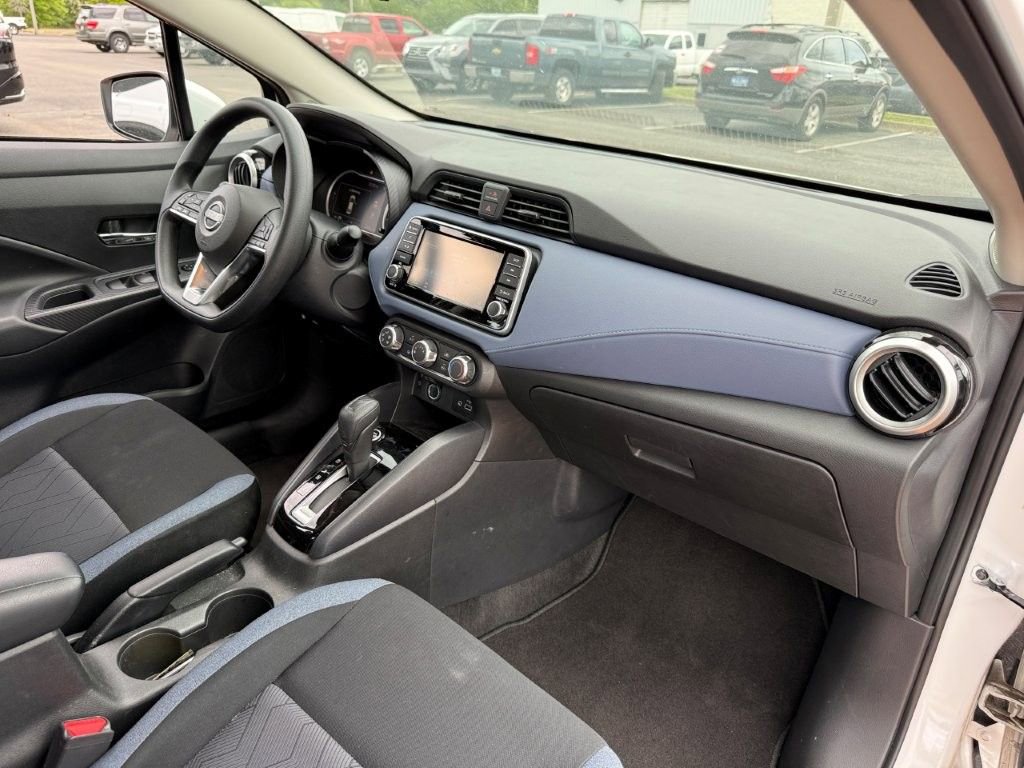 Used 2024 Nissan Versa SV image 19