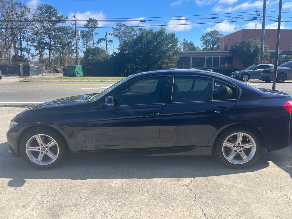 Used 2015 BMW 328i xDrive Sedan AWD/4WD image 5