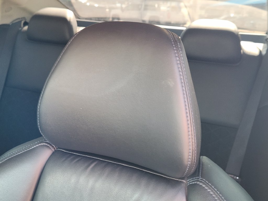 Used 2018 Nissan Maxima SR w/ Midnight Edition FWD image 10