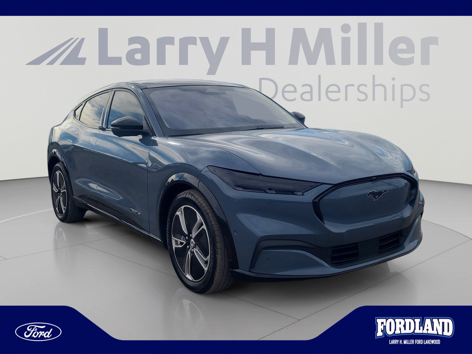 Used 2023 Ford Mustang Mach-E Premium RWD image 7
