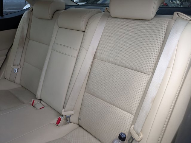 Used 2014 Lexus ES 350 w/ Premium Package FWD image 17