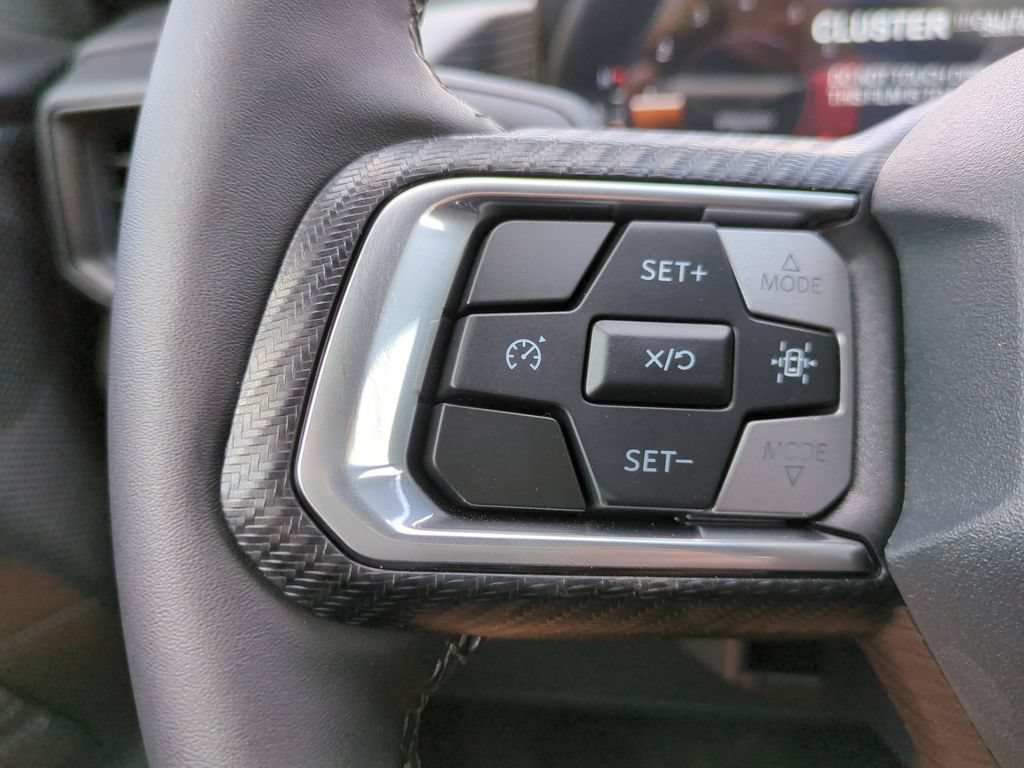 Used 2025 Ford Mustang Coupe RWD image 27