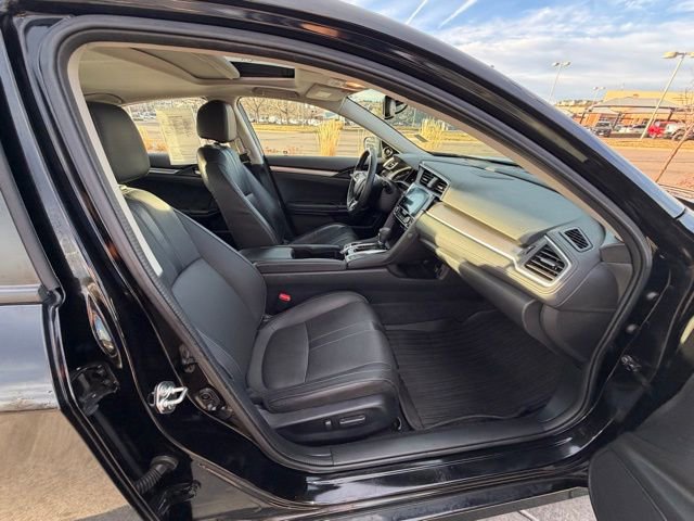 Used 2017 Honda Civic Touring image 26