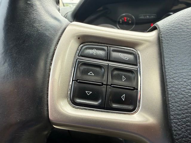 Used 2015 RAM 2500 Laramie w/ Black Appearance Group image 21